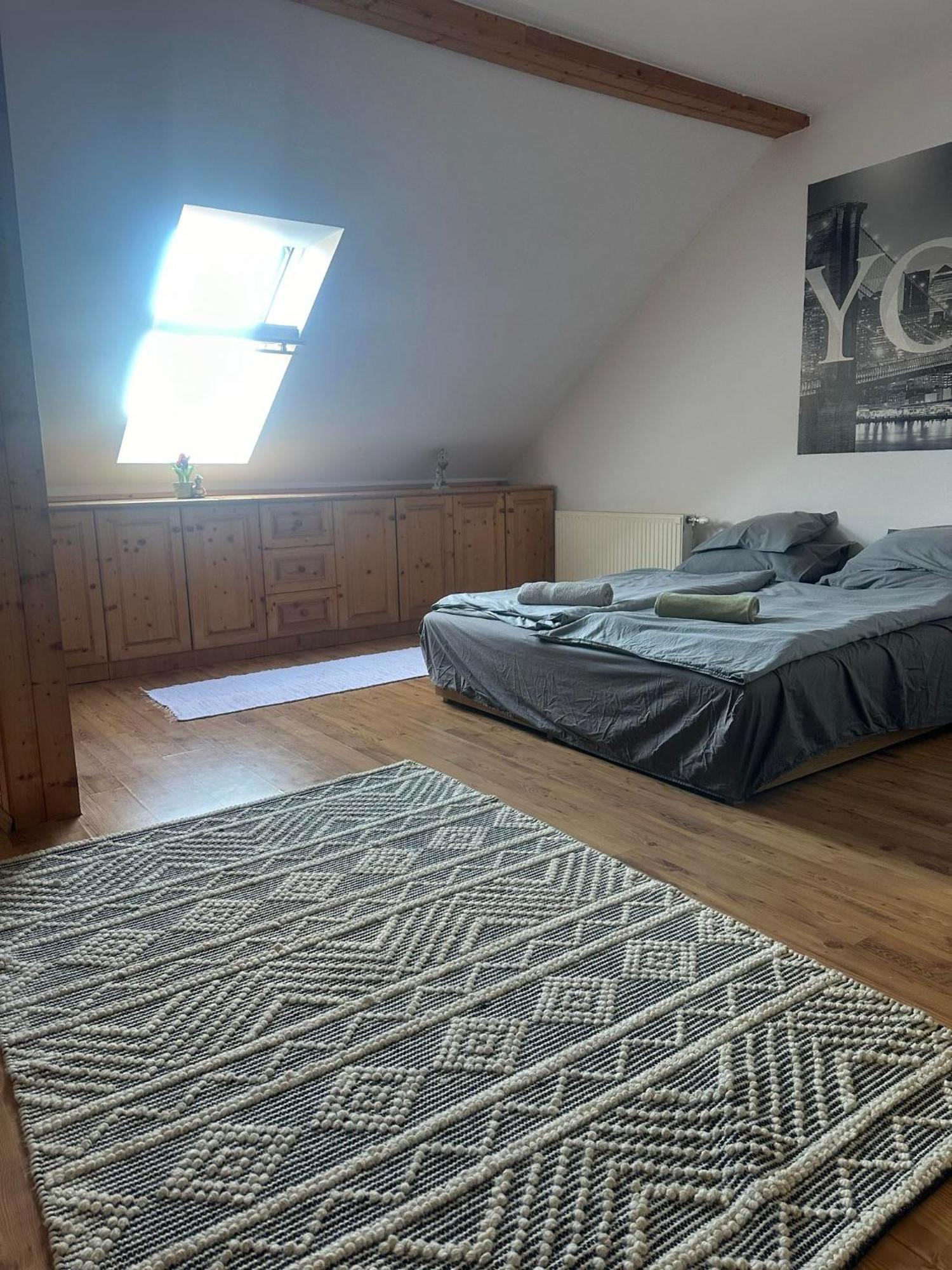 Hotello Apartmanhaz Es Panzio Zalaegerszeg Zewnętrze zdjęcie